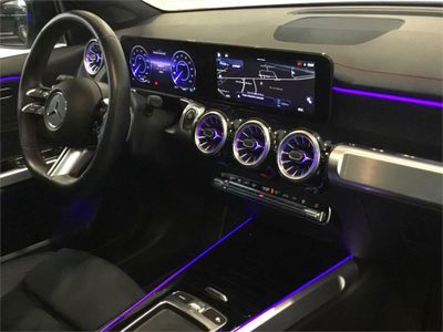 Mercedes EQB EQB 300 4MATIC