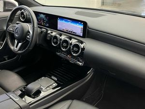 Mercedes Clase A 220 d Progressive (EURO 6d)  - Foto 2
