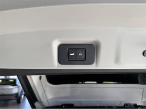 Nissan Ariya 5p 87 kWh 4x2 Advance CAR. 22kW + Techo  - Foto 2