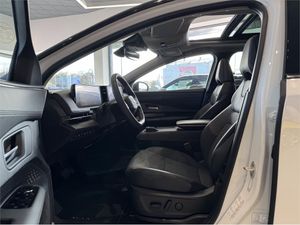 Nissan Ariya 5p 87 kWh 4x2 Advance CAR. 22kW + Techo  - Foto 2