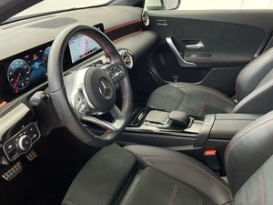 Mercedes Clase A 180 AMG Line (EURO 6d)  - Foto 2