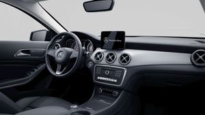 Mercedes GLA 200 CDI / d Urban  - Foto 2