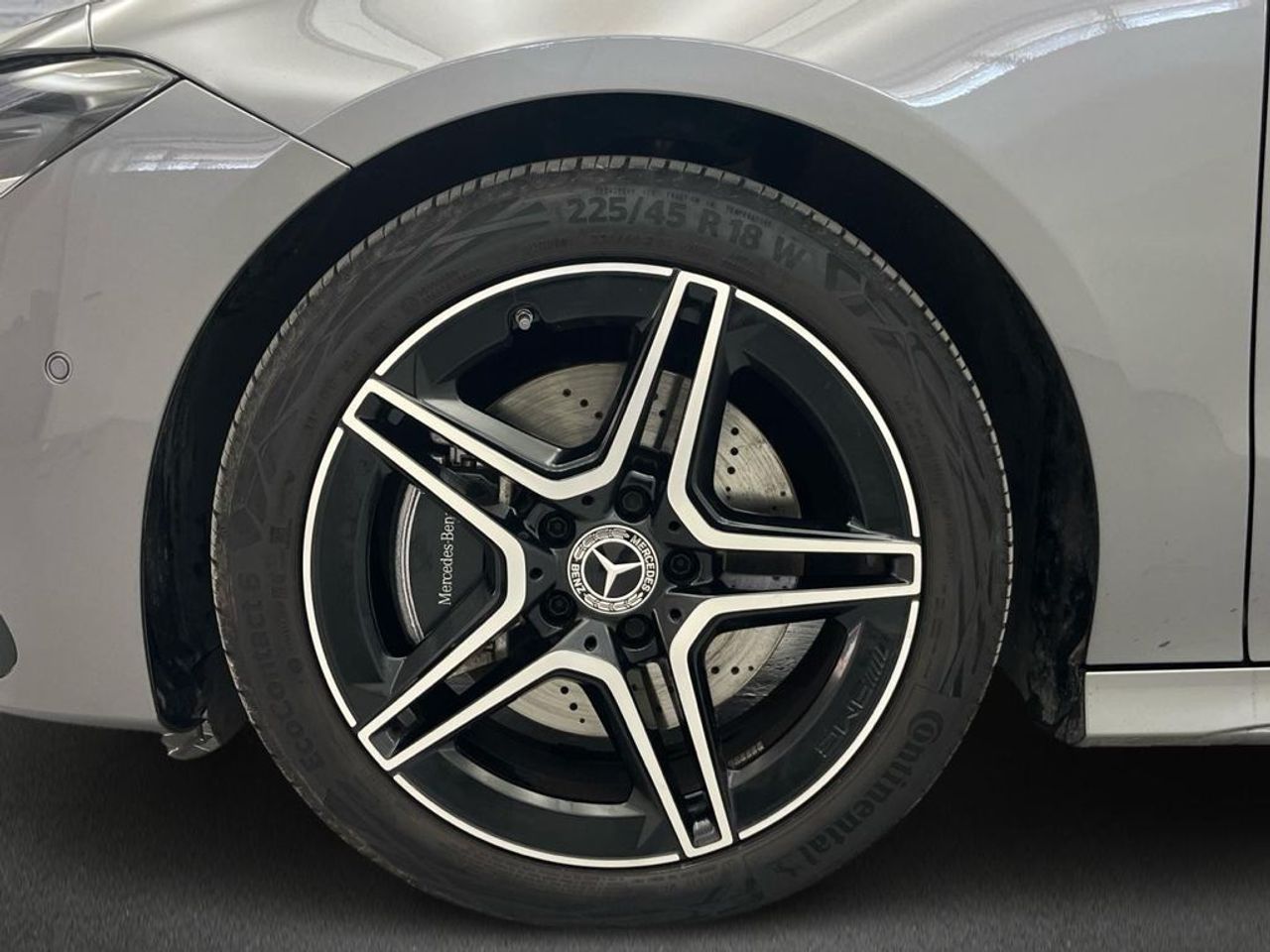 Mercedes CLA 220 d Coupé - Foto 2