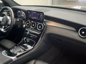 Mercedes GLC 220 d 4Matic AMG Line (EURO 6d)  - Foto 2