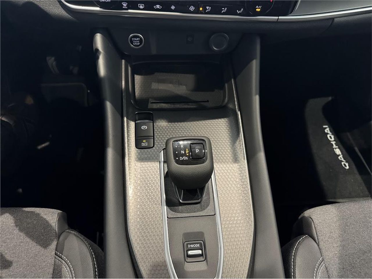 Nissan Qashqai DIG-T 116kW CVT N-Connecta - Foto 2