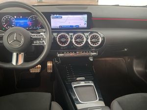 Mercedes Clase A 200 d Compacto  - Foto 2