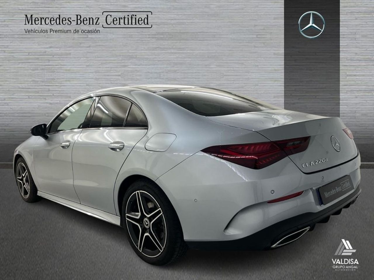 Mercedes CLA 220 d Coupé - Foto 2