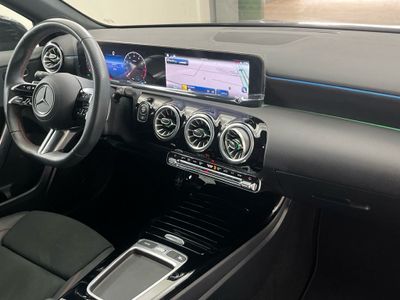 Mercedes Clase A 180 AMG Line (EURO 6e)