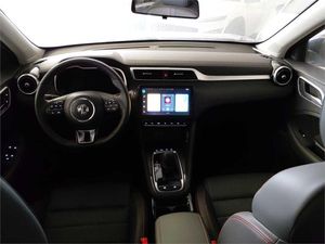 MG ZS 1.0T Luxury Auto  - Foto 2