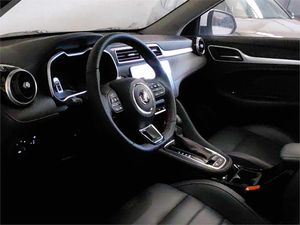 MG ZS 1.0T Luxury Auto  - Foto 2