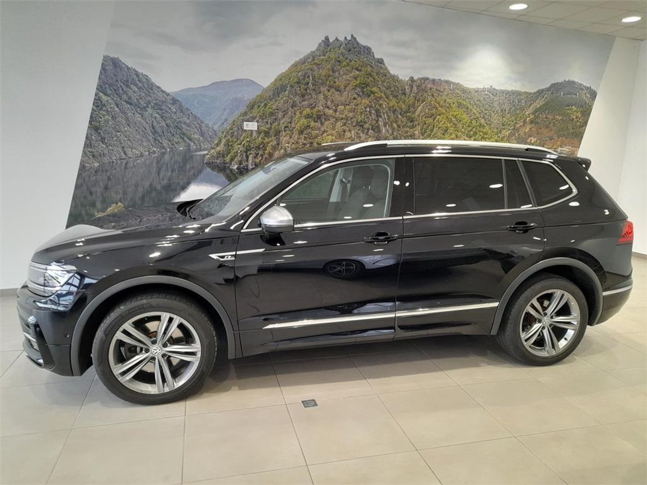 Volkswagen Tiguan Sport 2.0 TDI 140kW (190CV) 4Motion DSG - Foto 2