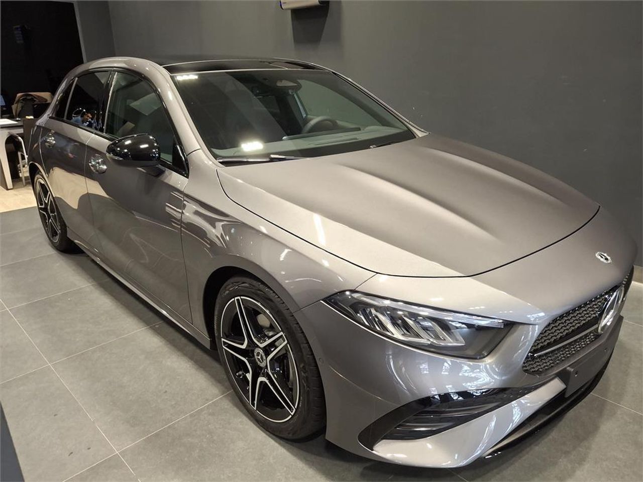 Mercedes Clase A 200 d - Foto 2