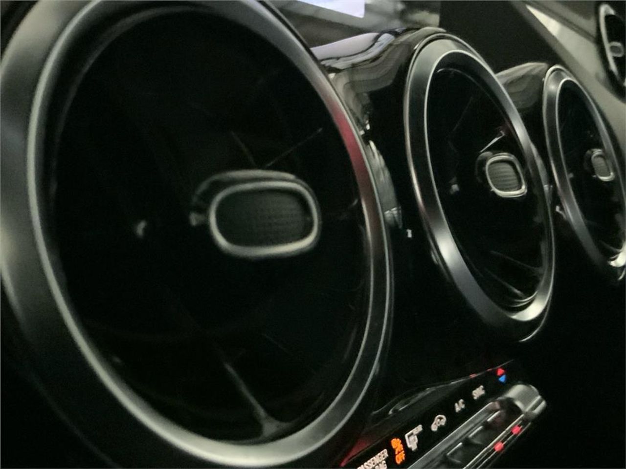 Mercedes GLA 180 - Foto 2