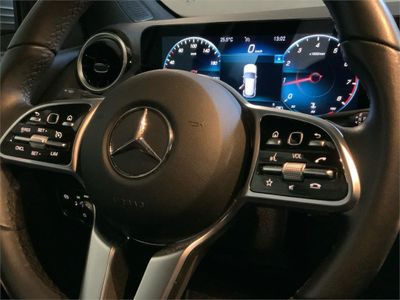 Mercedes GLA 180