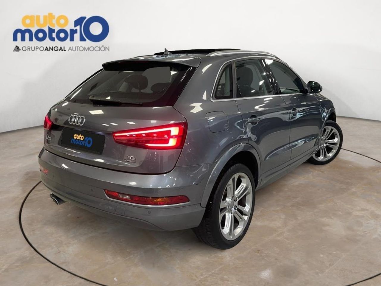 Audi Q3 Attraction 2.0 TDI 150CV quattro S tron - Foto 2