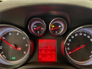 Opel Mokka 1.6 CDTi 4X2 S&S Crosscity  - Foto 2