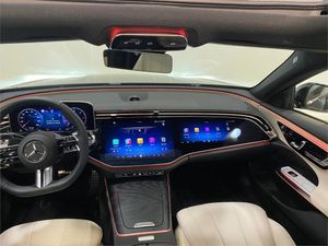 Mercedes Clase E 220 d  - Foto 2