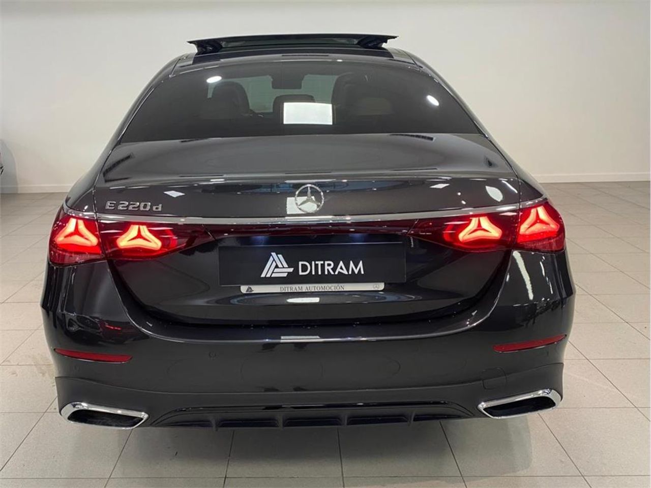 Mercedes Clase E 220 d - Foto 2