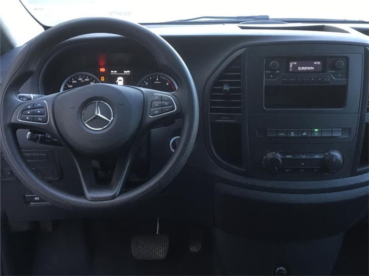 Mercedes Vito 116CDI AT 120kW Tourer Pro Larga - Foto 2