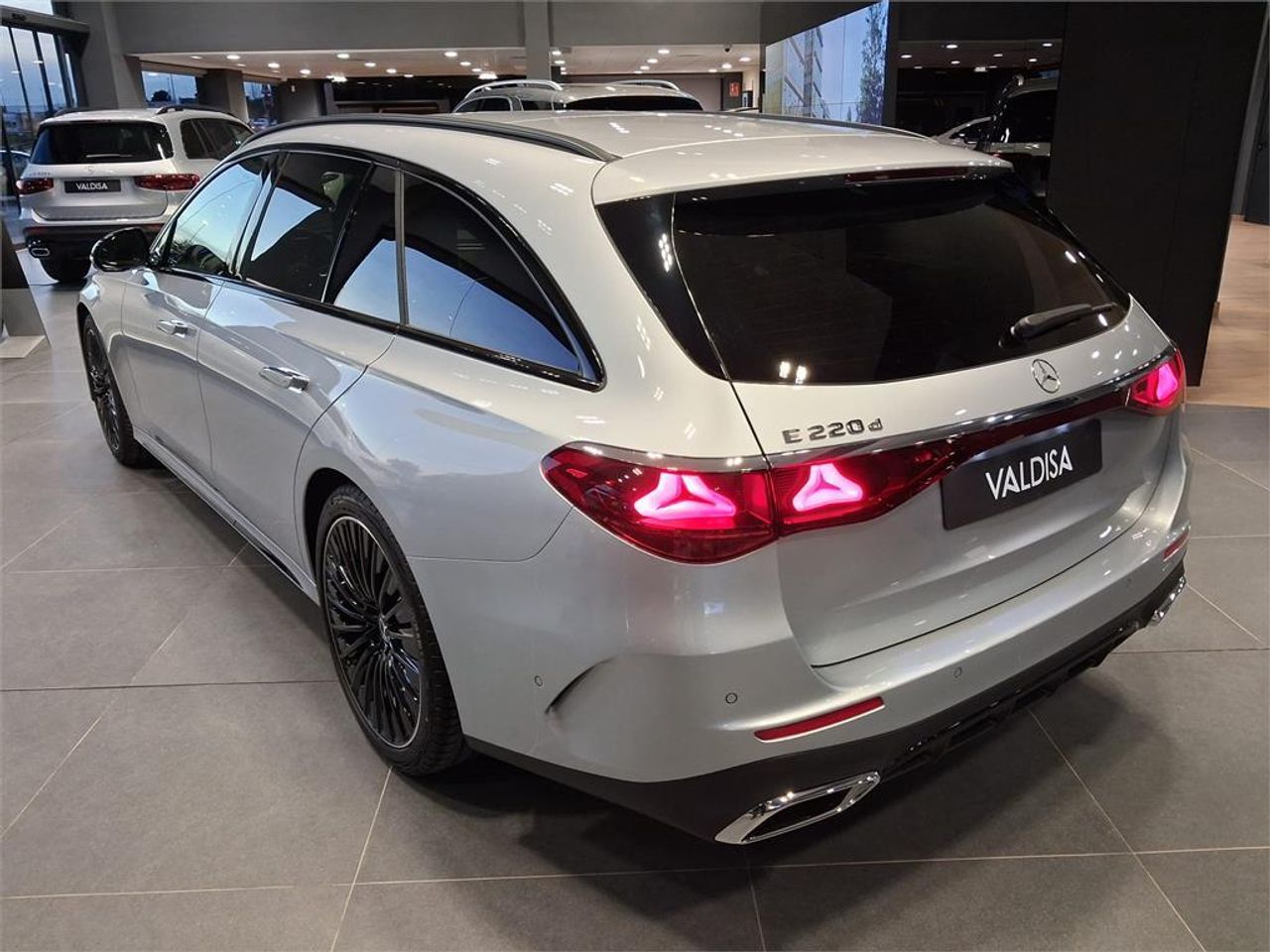 Mercedes Clase E 220 d Estate - foto 3