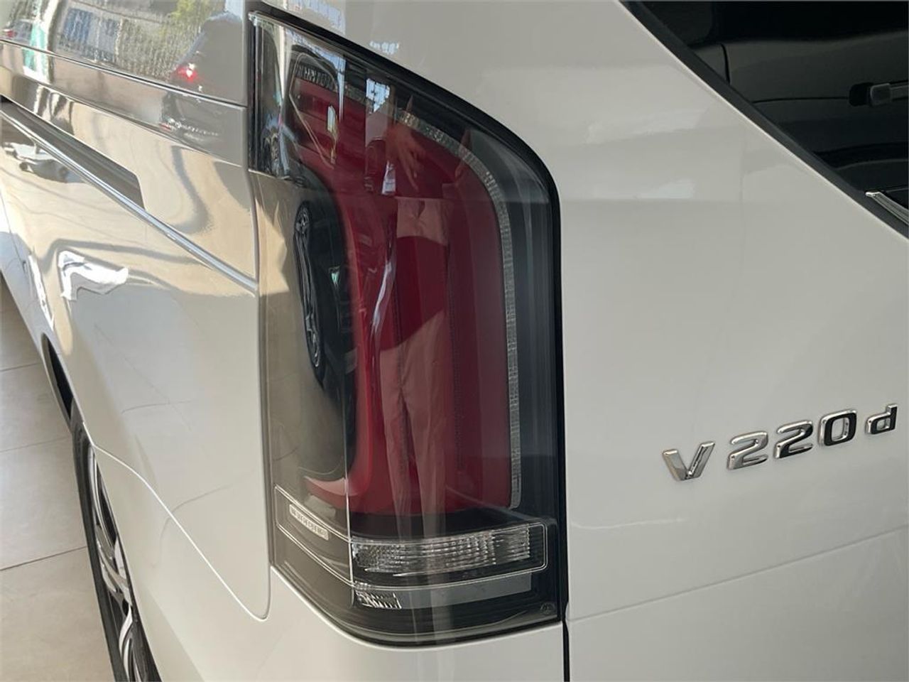 Mercedes Clase V 220 d Avantgarde Largo - foto 16