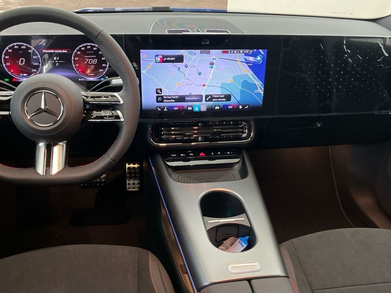 Mercedes CLA 250+ con tecnología EQ - foto 8