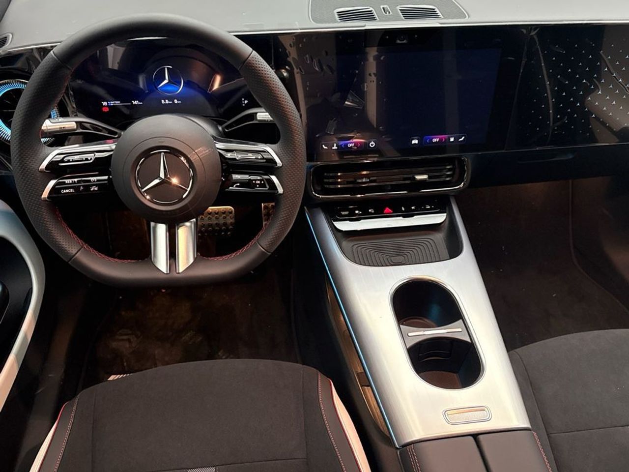 Mercedes CLA 250+ con tecnología EQ - foto 8