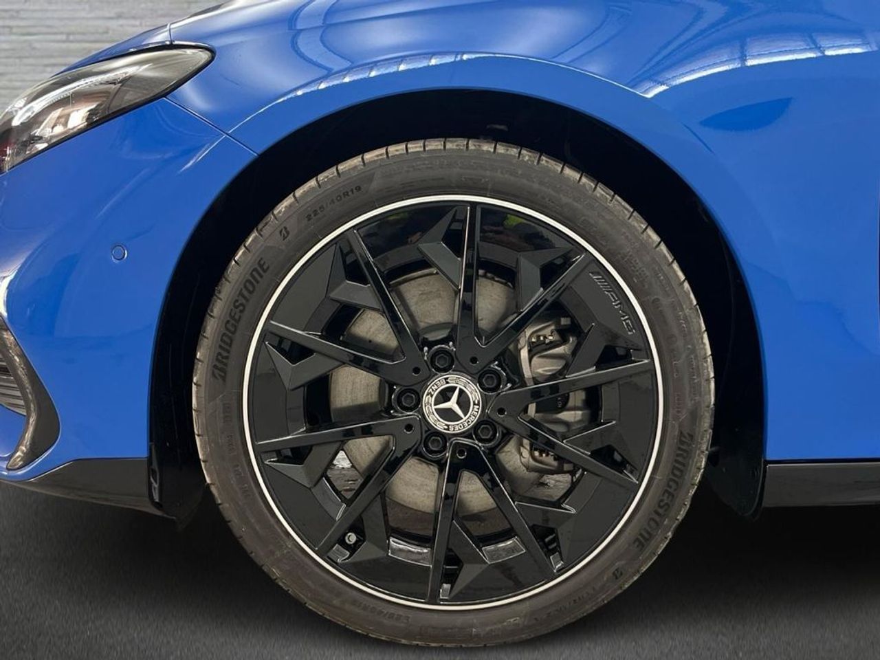 Mercedes CLA 250+ con tecnología EQ - foto 5