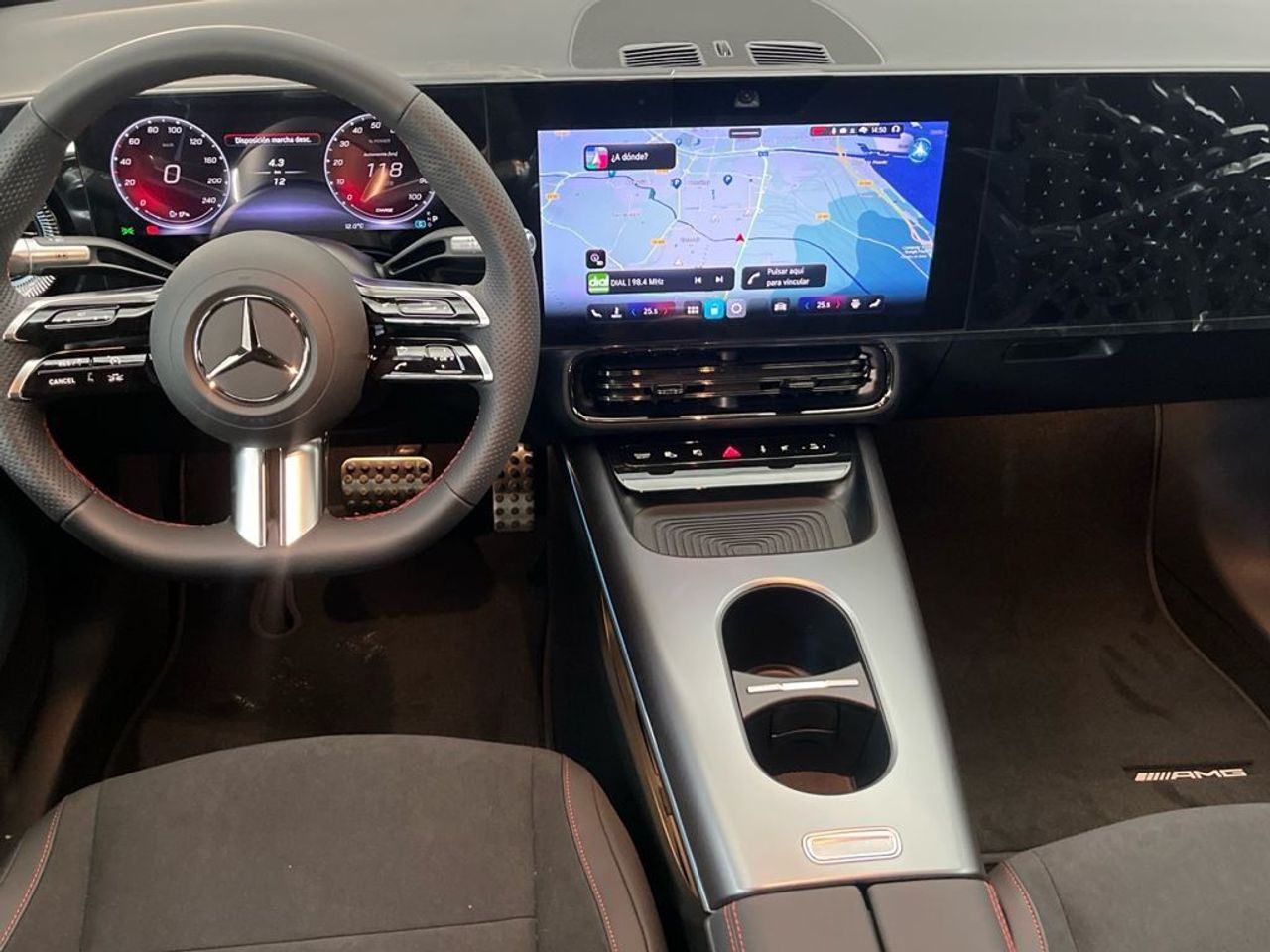 Mercedes CLA 250+ con tecnología EQ - foto 8
