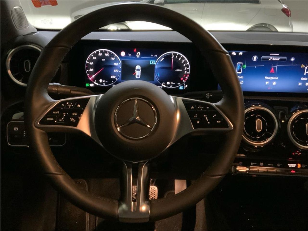 Mercedes Clase A 250 e Sedán - foto 11