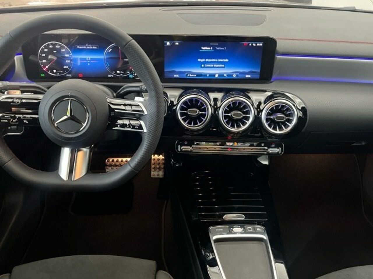 Mercedes CLA 250 e Coupé con tecnología híbrida EQ - foto 8