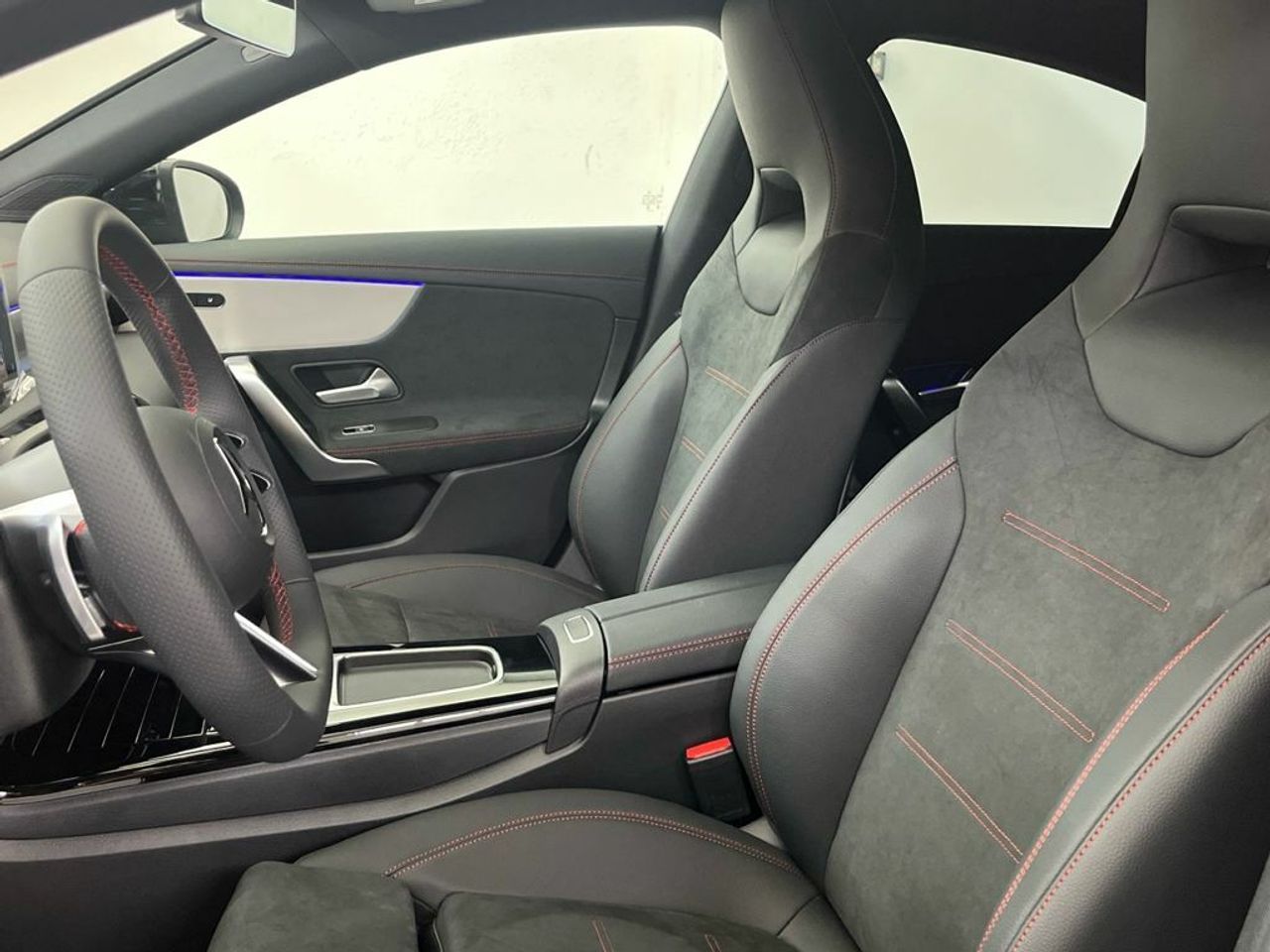 Mercedes CLA 250 e Coupé con tecnología híbrida EQ - foto 7