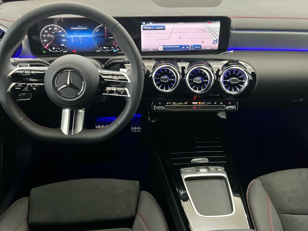 Mercedes CLA 250 e Coupé con tecnología híbrida EQ - foto 8