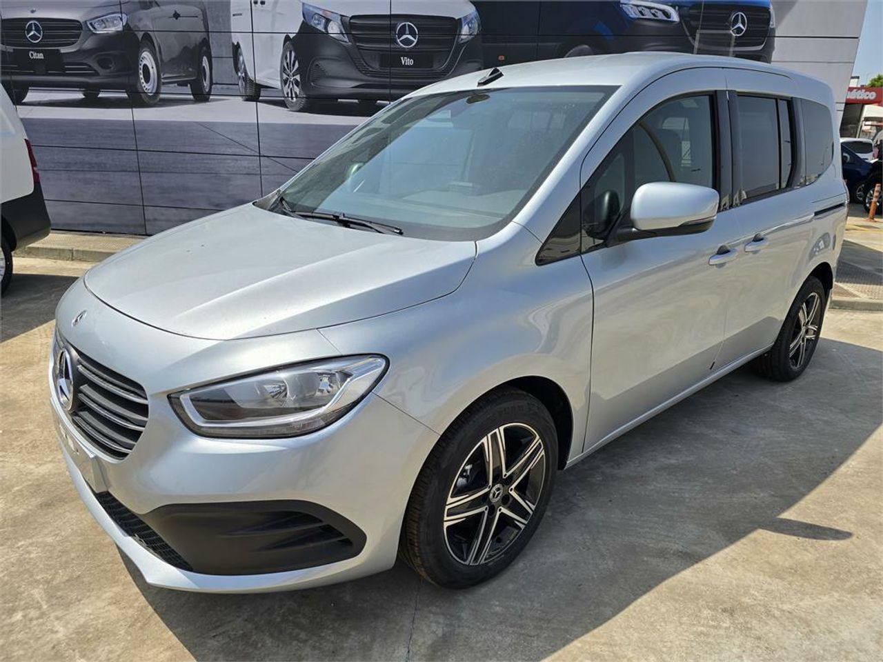 Mercedes Clase T 180 d