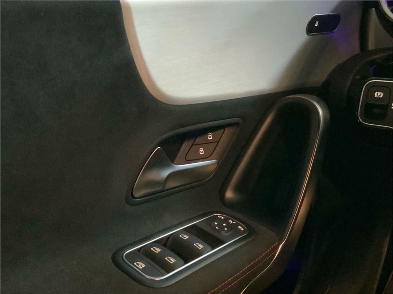 Mercedes CLA 220 D DCT - foto 15