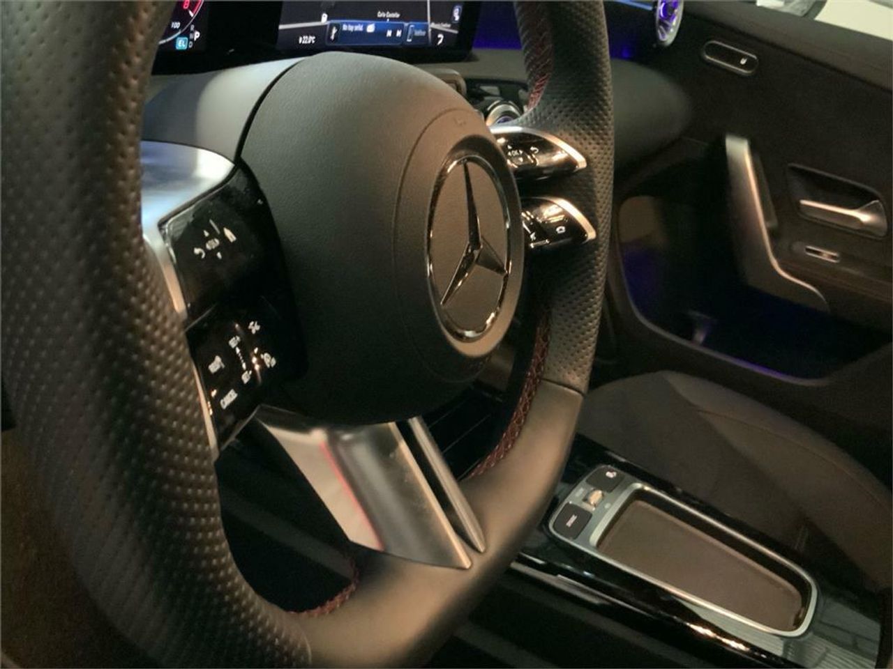 Mercedes CLA 250 e - foto 22