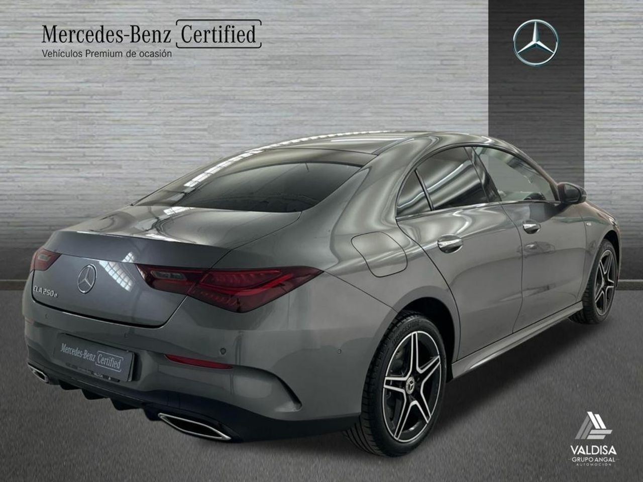 Mercedes CLA 250 e Coupé con tecnología híbrida EQ - foto 2