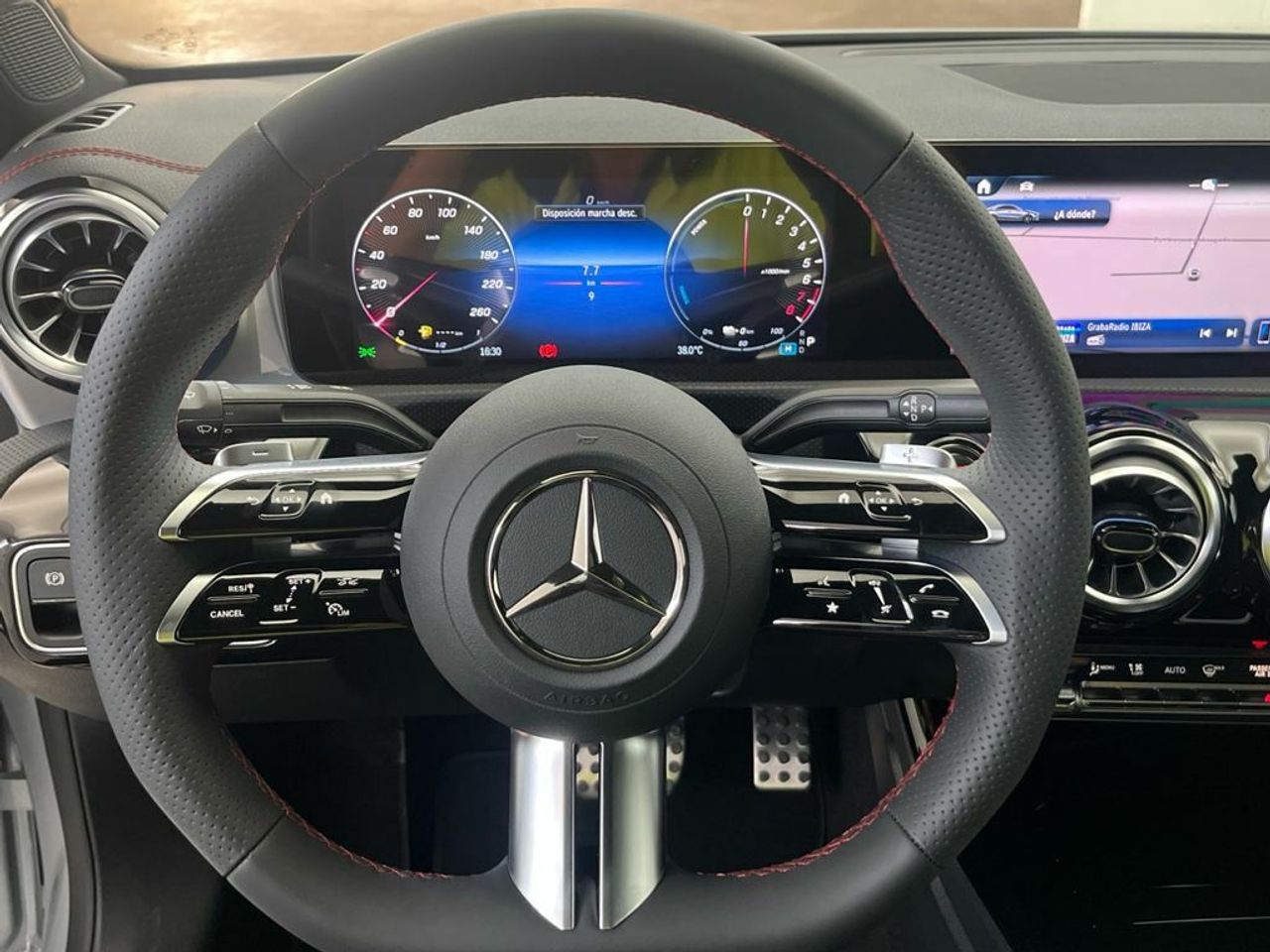 Mercedes CLA 250 e Coupé con tecnología híbrida EQ - foto 9