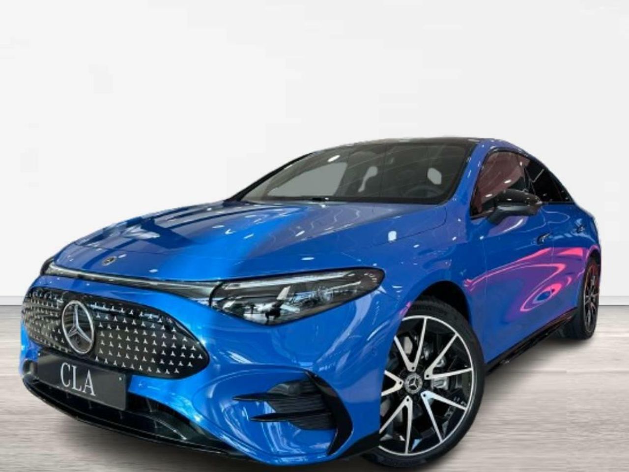 Mercedes CLA 250+ con tecnología EQ