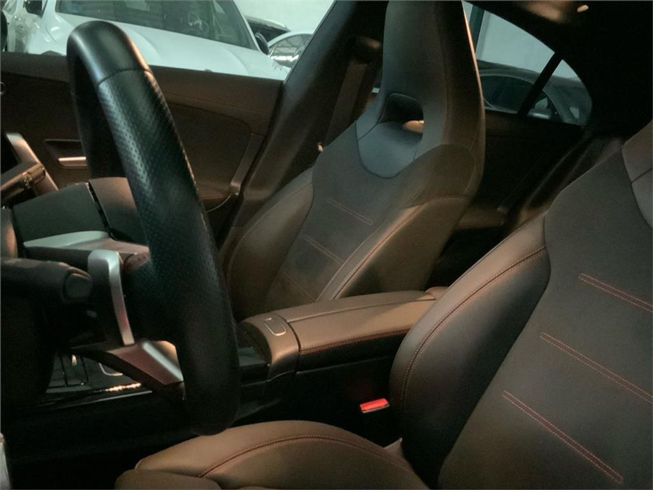 Mercedes CLA 250 e - foto 8