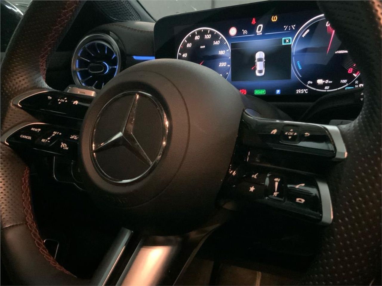 Mercedes CLA 250 e - foto 14