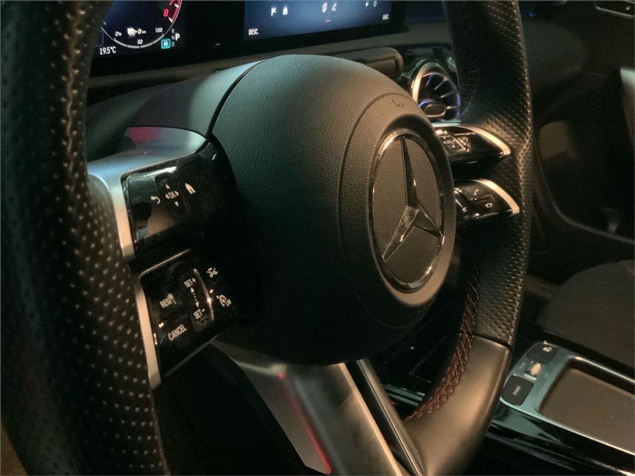 Mercedes CLA 250 e - foto 19