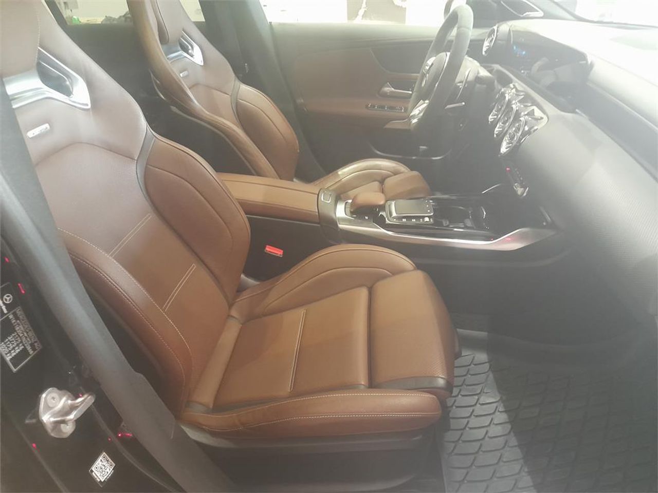 Mercedes CLA Mercedes-AMG S 45 4MATIC+ - foto 15