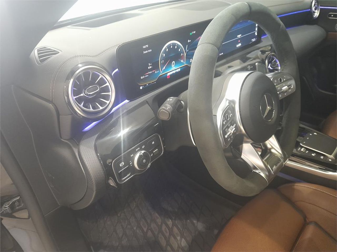 Mercedes CLA Mercedes-AMG S 45 4MATIC+ - foto 22