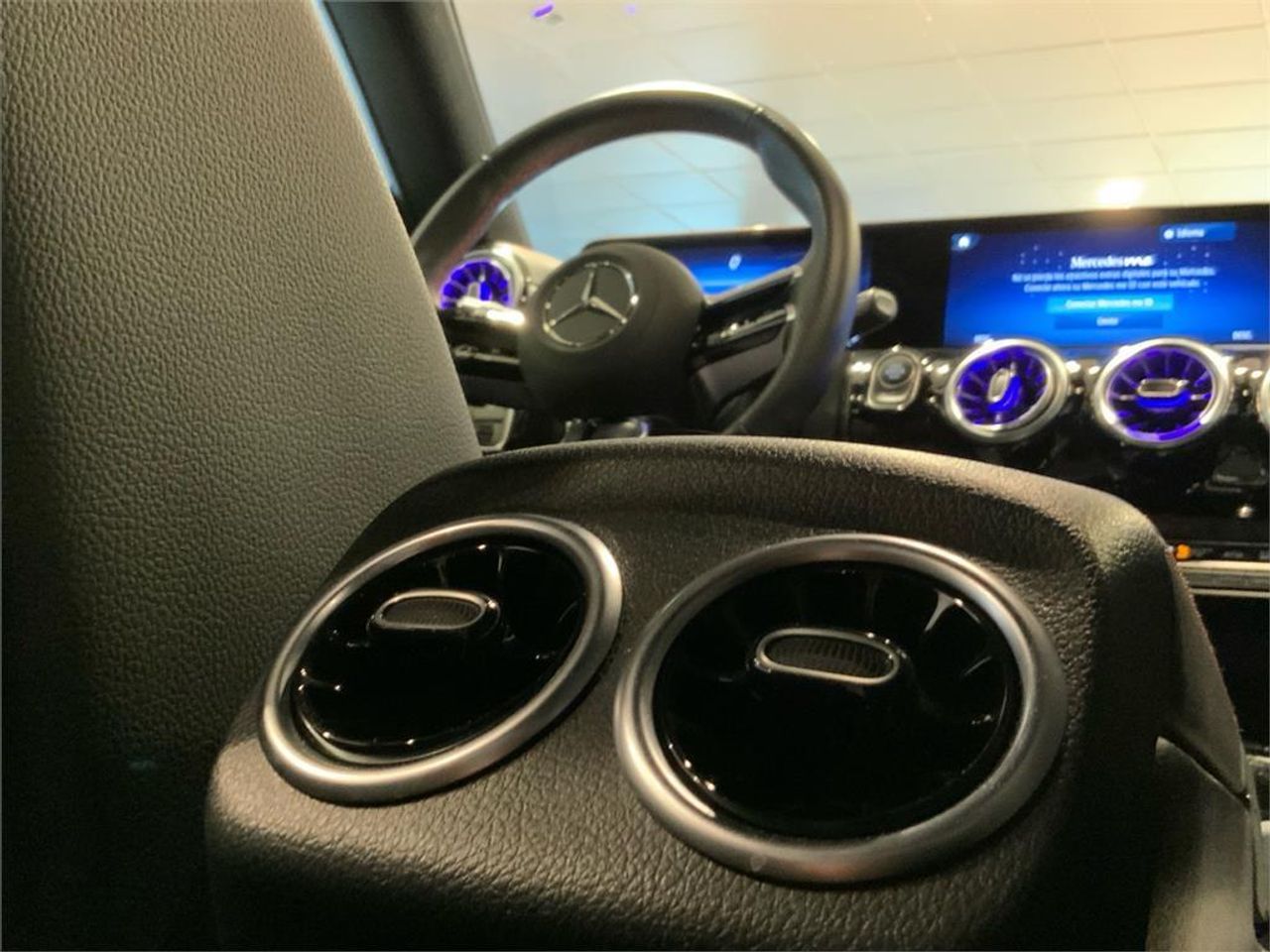 Mercedes CLA 220 D DCT - foto 17