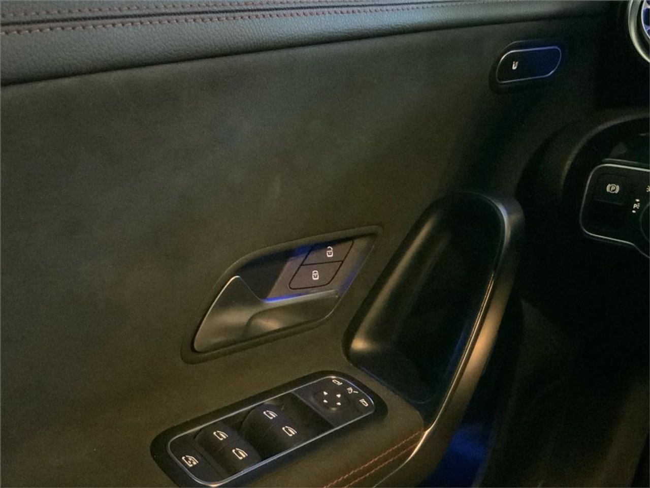 Mercedes CLA 250 e - foto 16