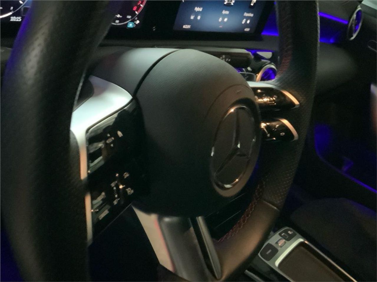 Mercedes CLA 250 e - foto 16