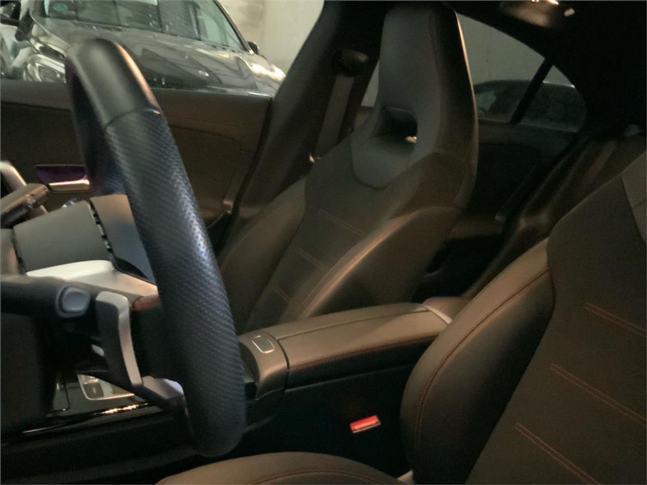 Mercedes CLA 220 D DCT - foto 7