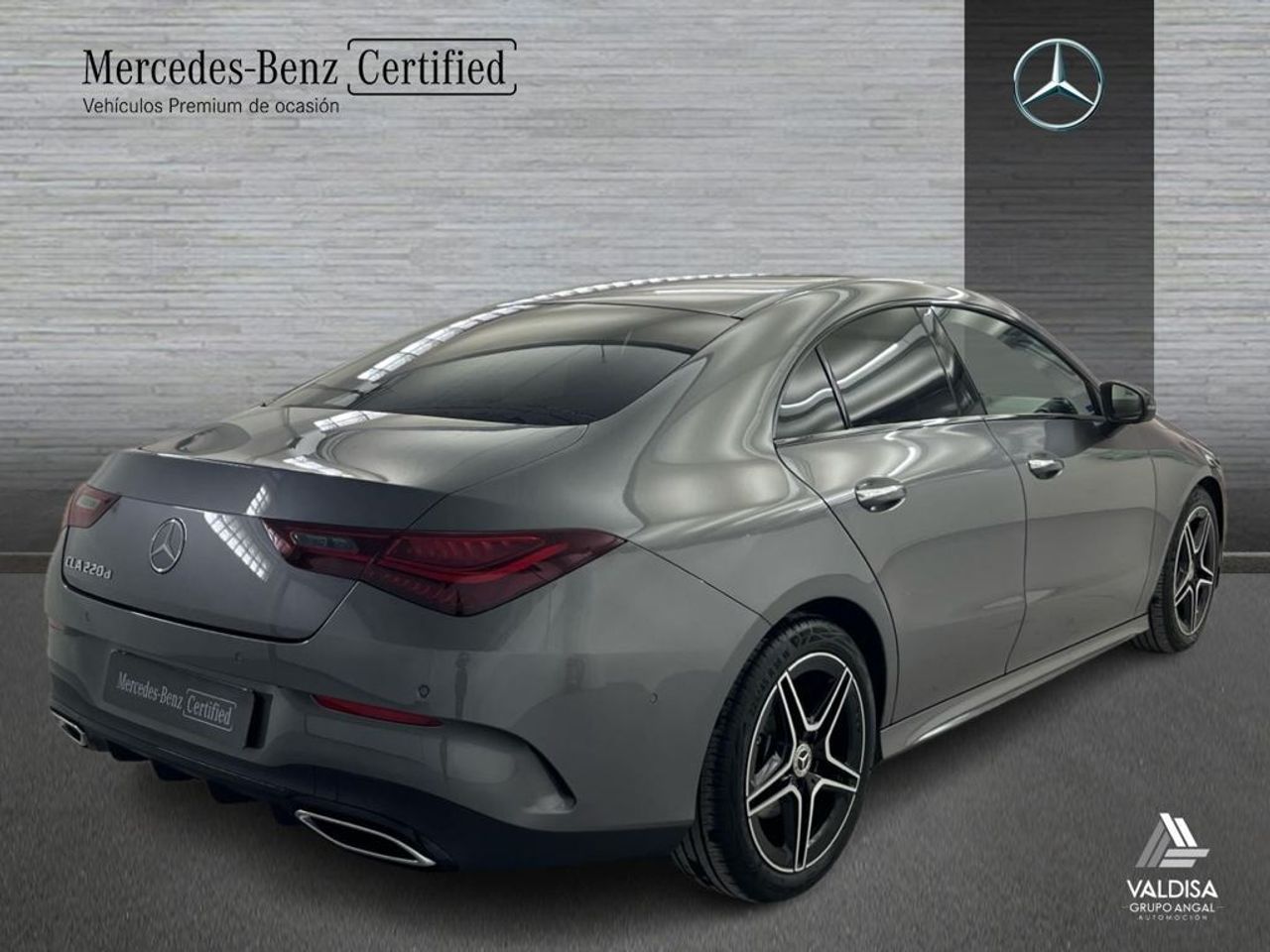 Mercedes CLA 220 d Coupé - foto 2