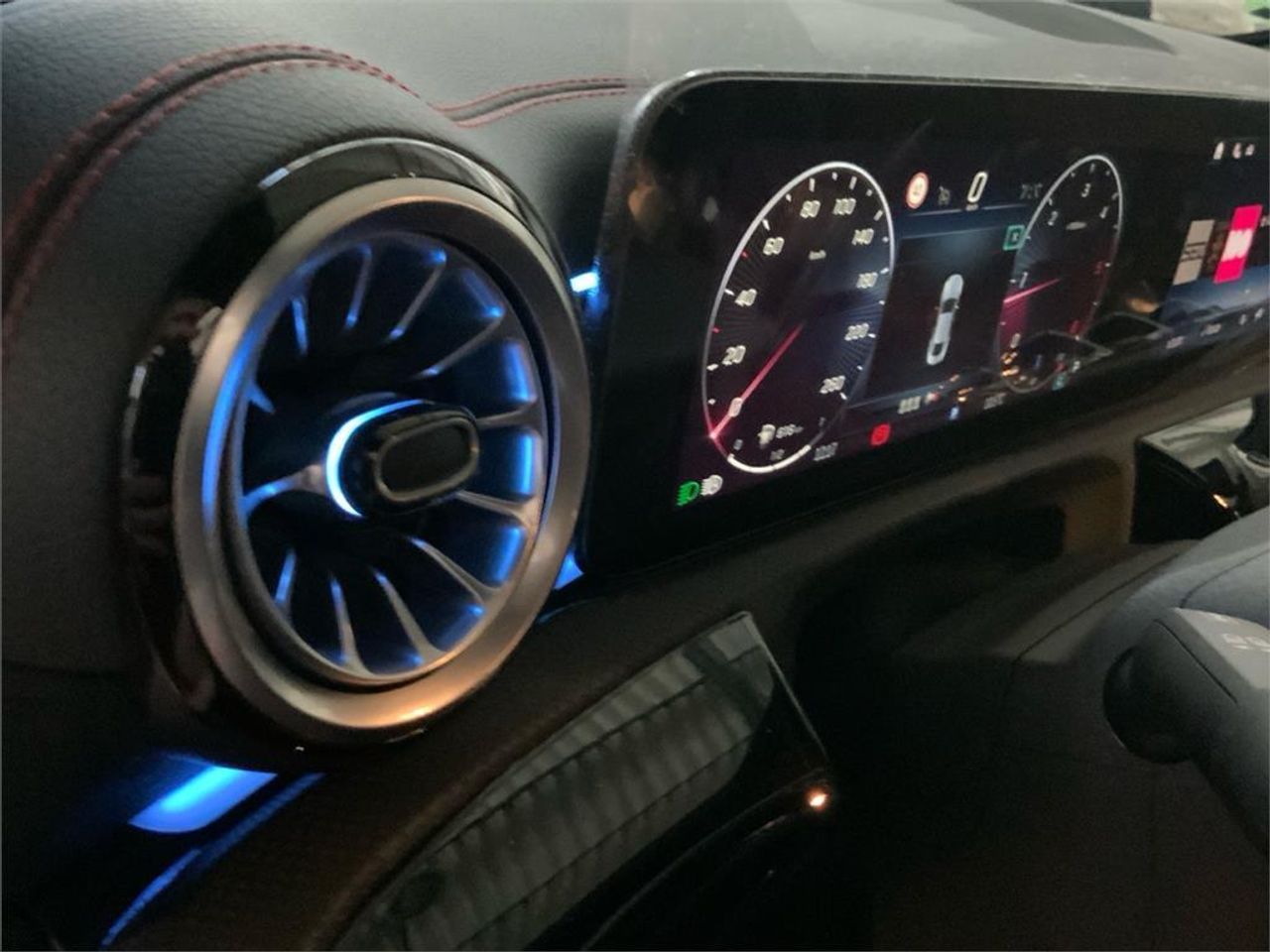 Mercedes CLA 220 D DCT - foto 21